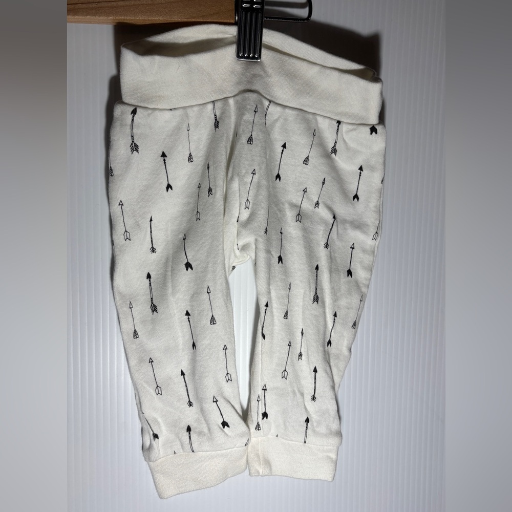 White Baby Pants with Arrow Print